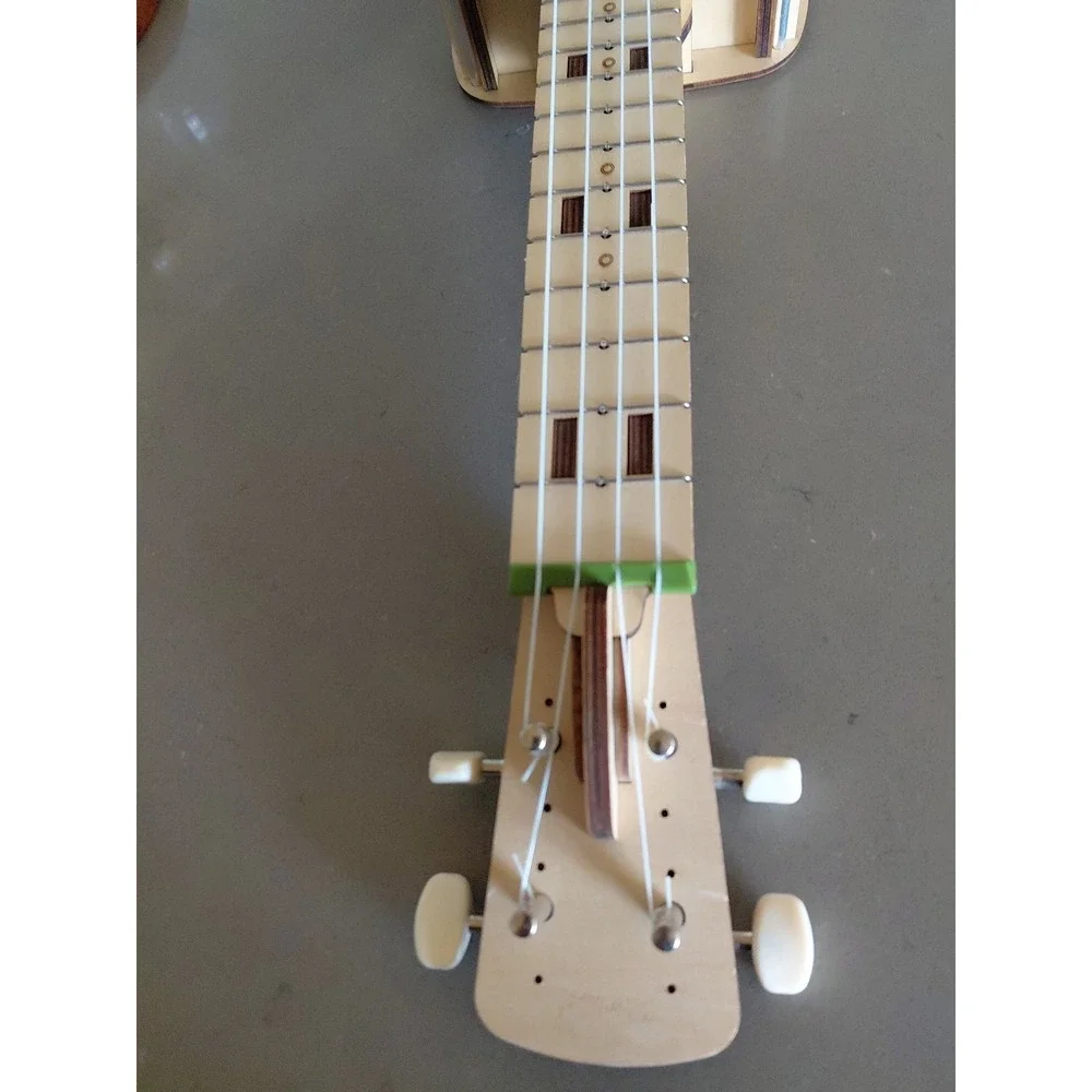 Eureka Build Your Own Ukulele Wooden Kiwi Co. Building Set Musical Instrument‎